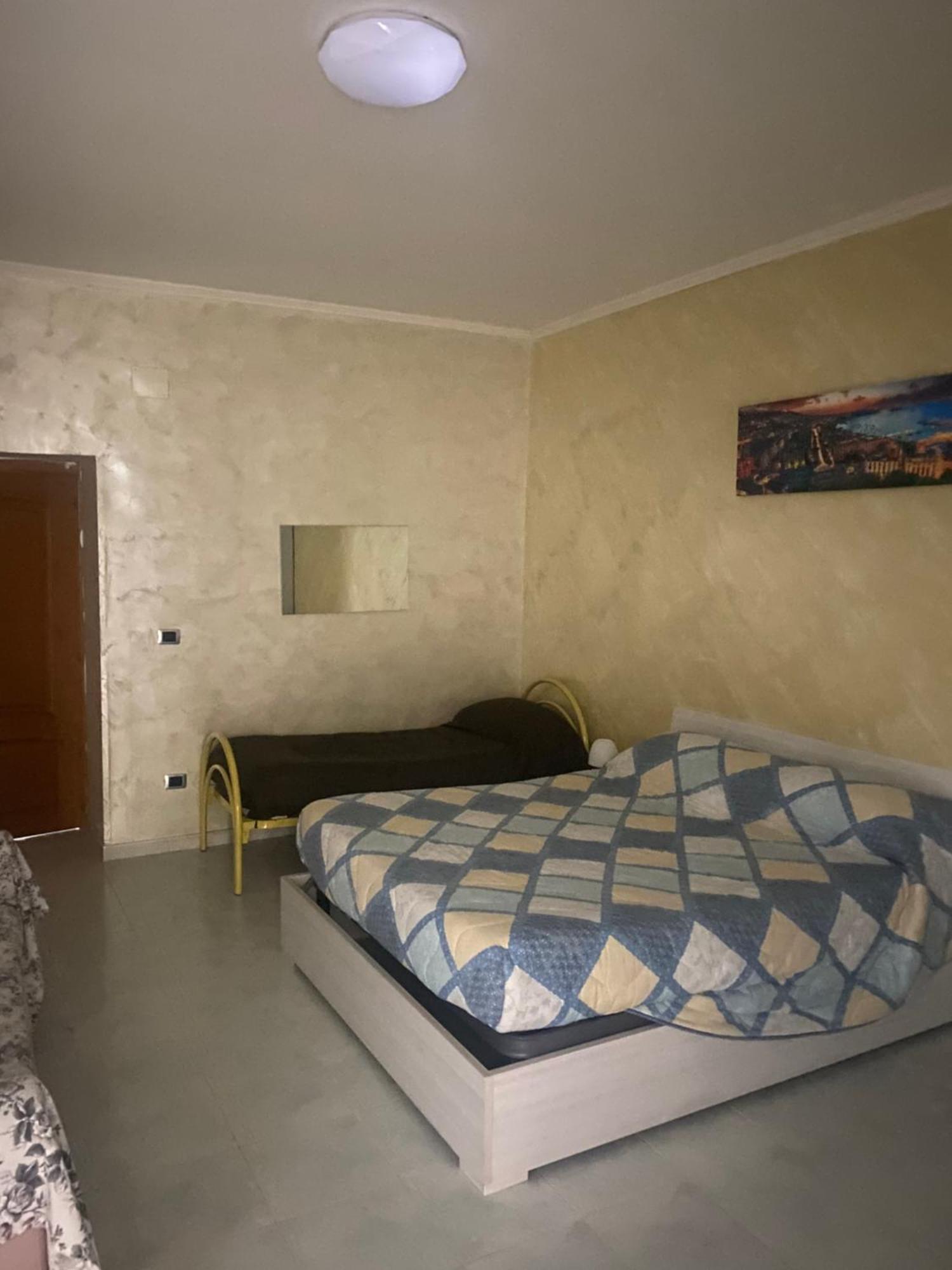 La Casa Di Vera Νάπολη Εξωτερικό φωτογραφία